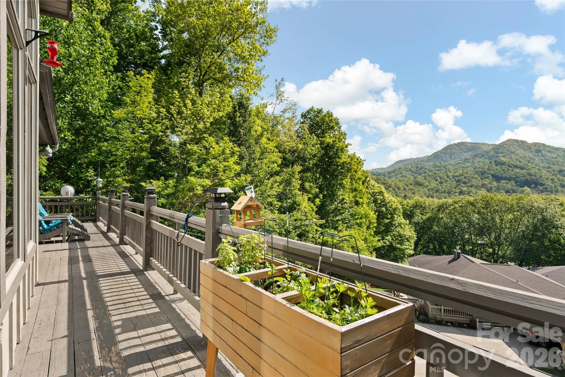 266 Hawks Crest Drive - Photo 17