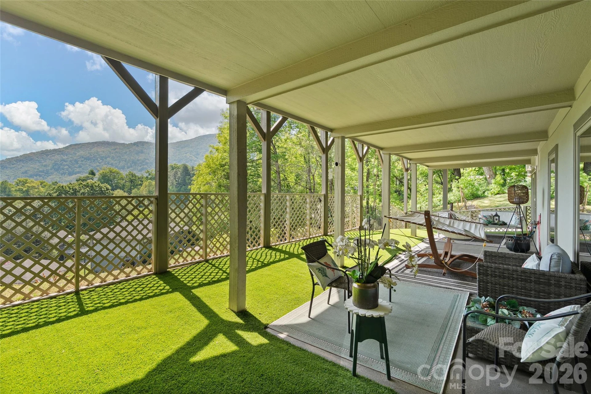 266 Hawks Crest Drive - Photo 36