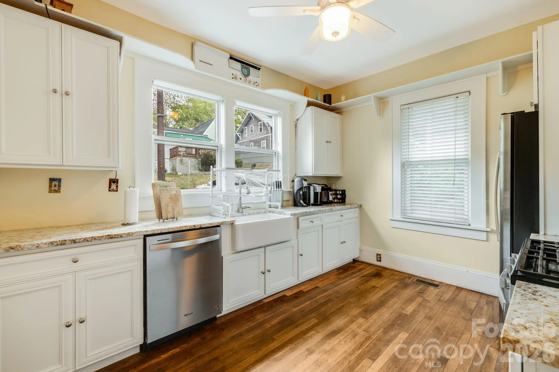 107 Courtland Avenue - Photo 9