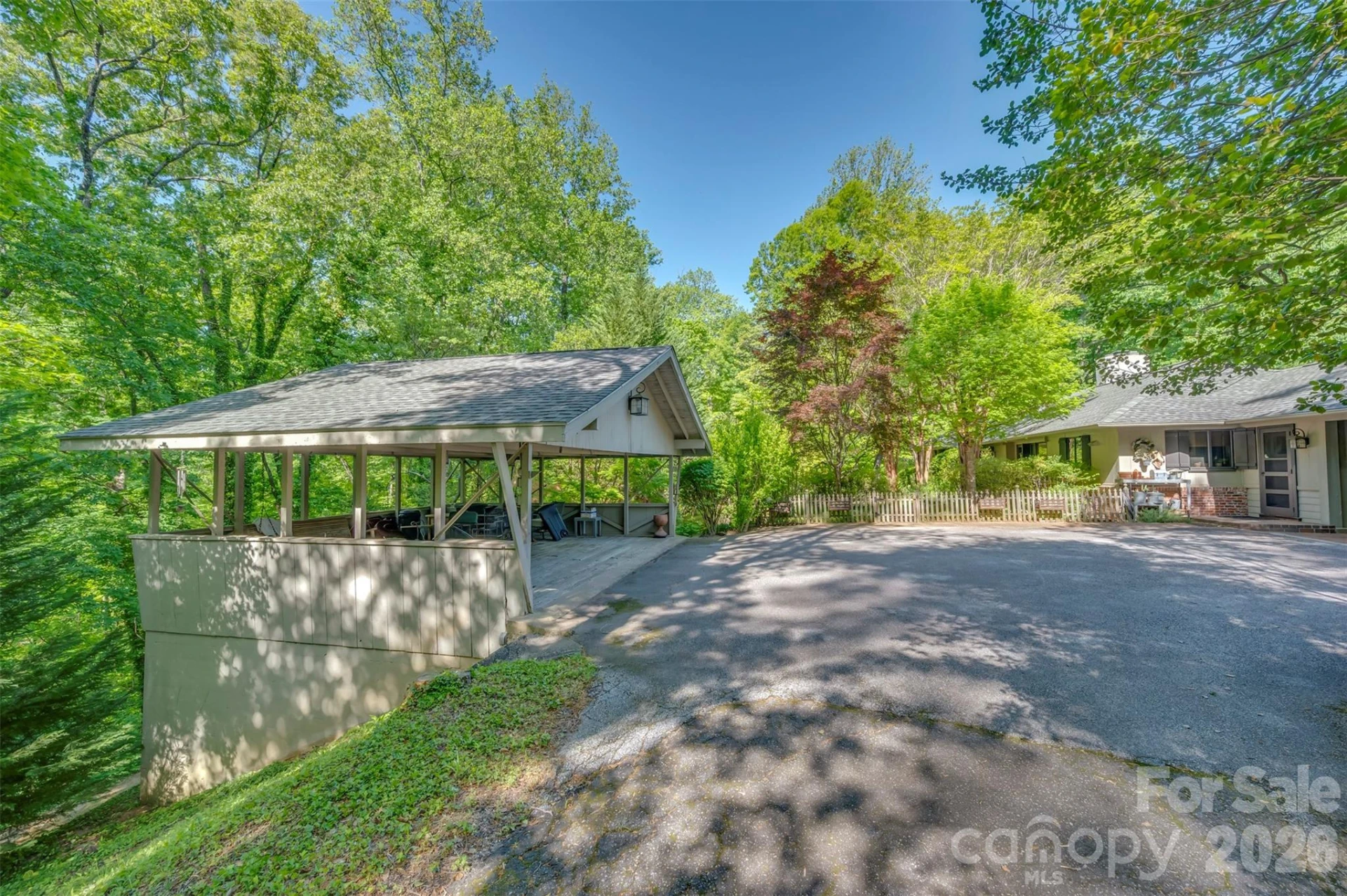 484 Sourwood Ridge Road - Photo 28