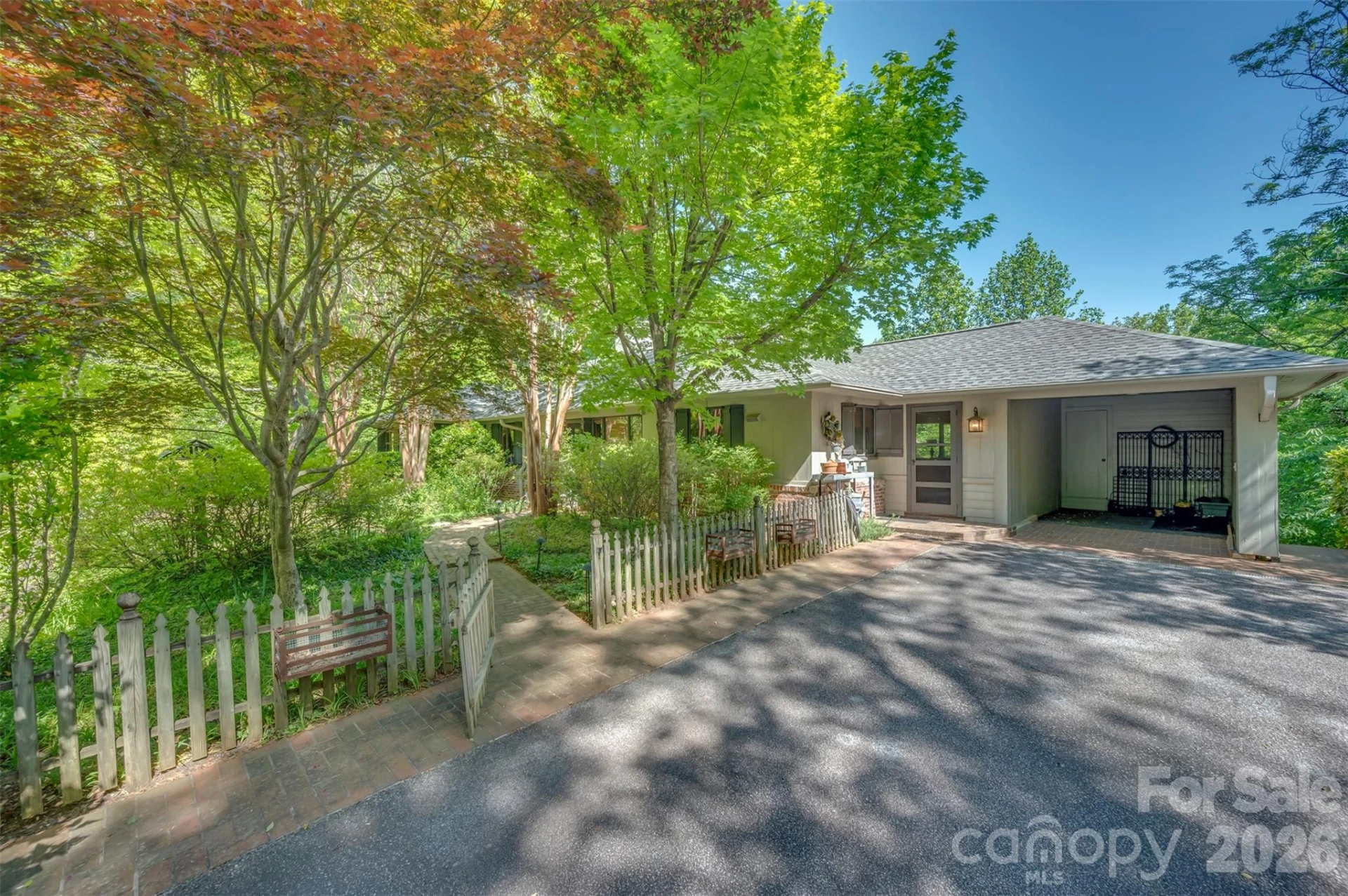 484 Sourwood Ridge Road - Photo 30