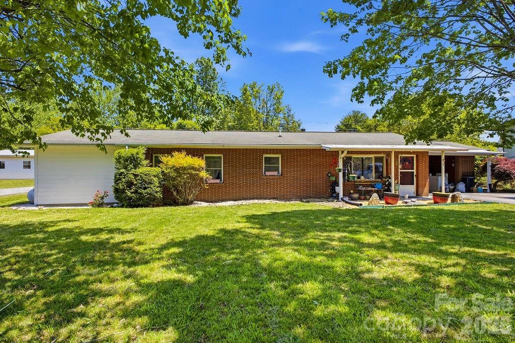 88 Lost Creek Drive - Photo 2