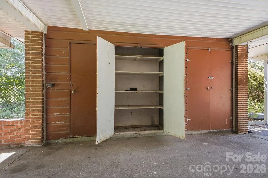 88 Lost Creek Drive - Photo 34