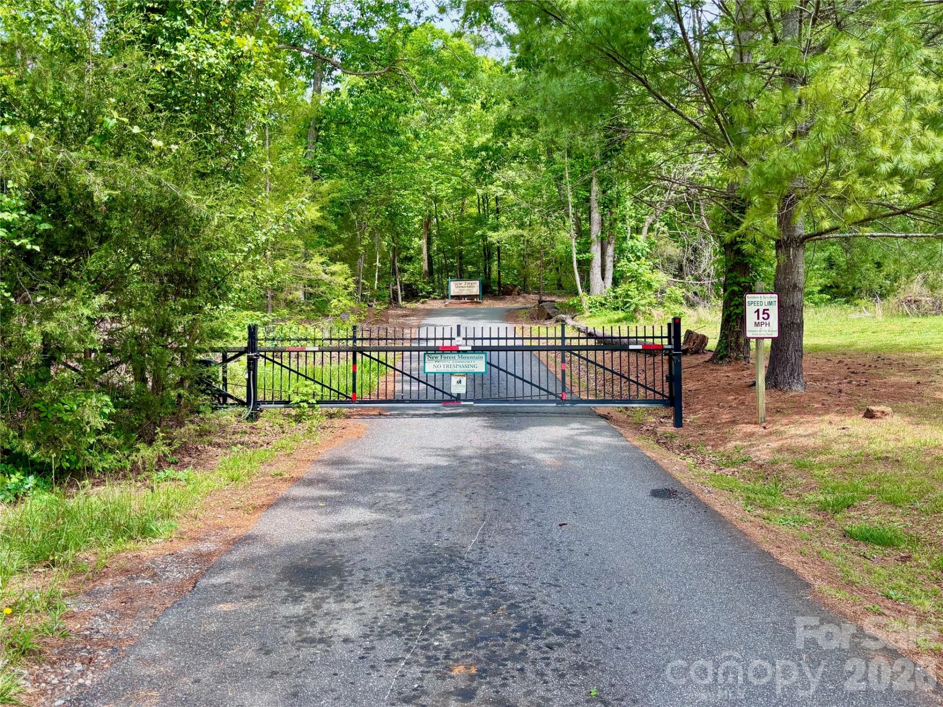 350 Springvalley Drive - Photo 11