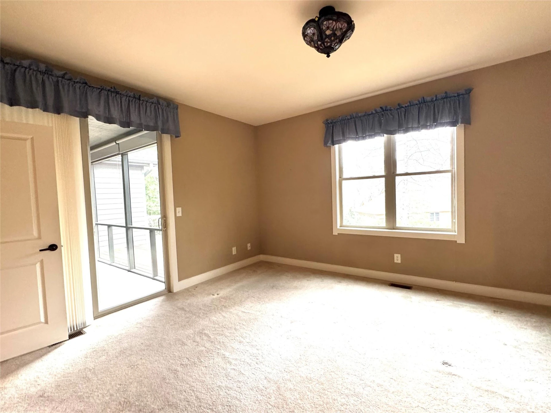 894 Dunroy Drive - Photo 28