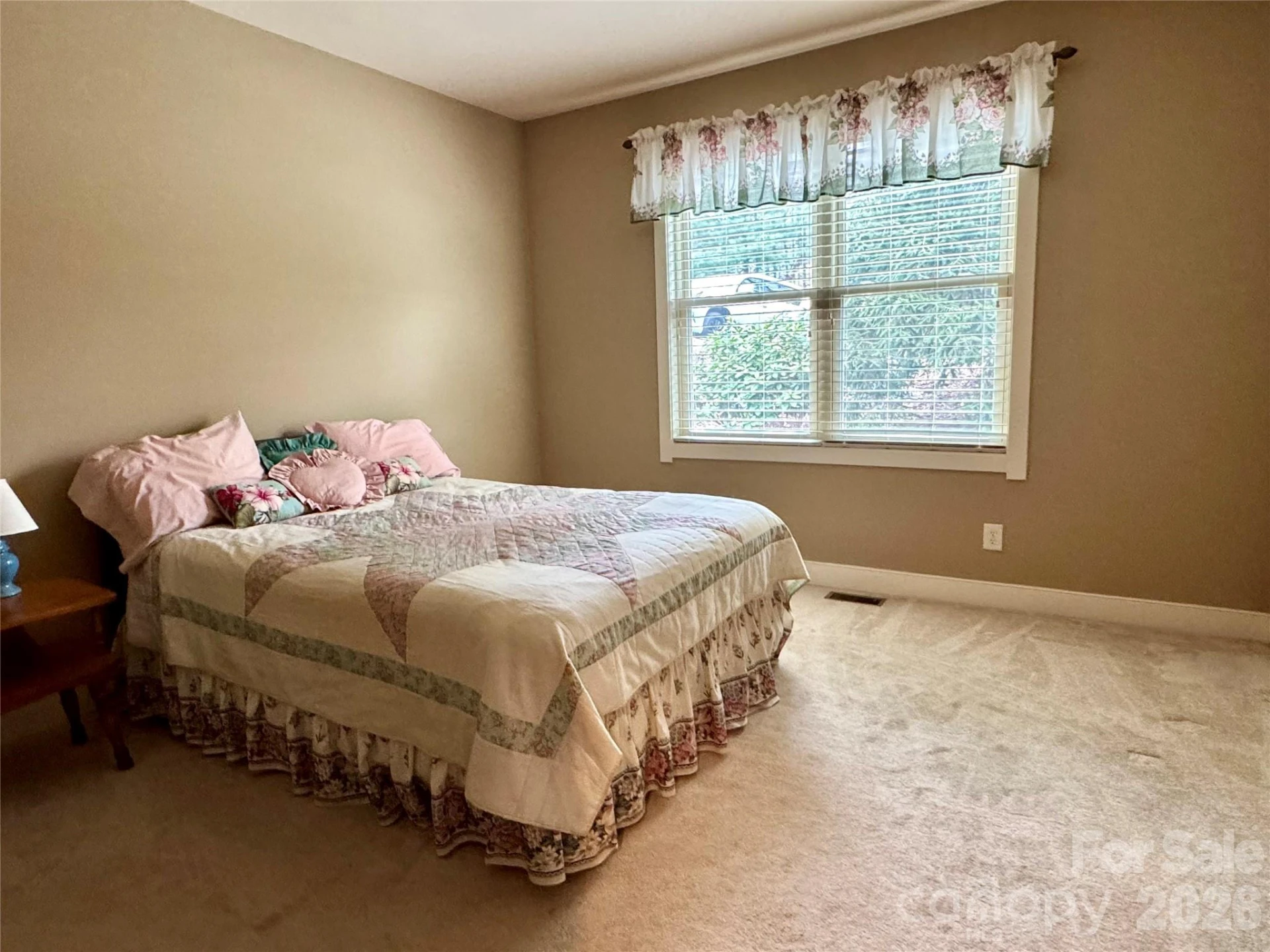 894 Dunroy Drive - Photo 39