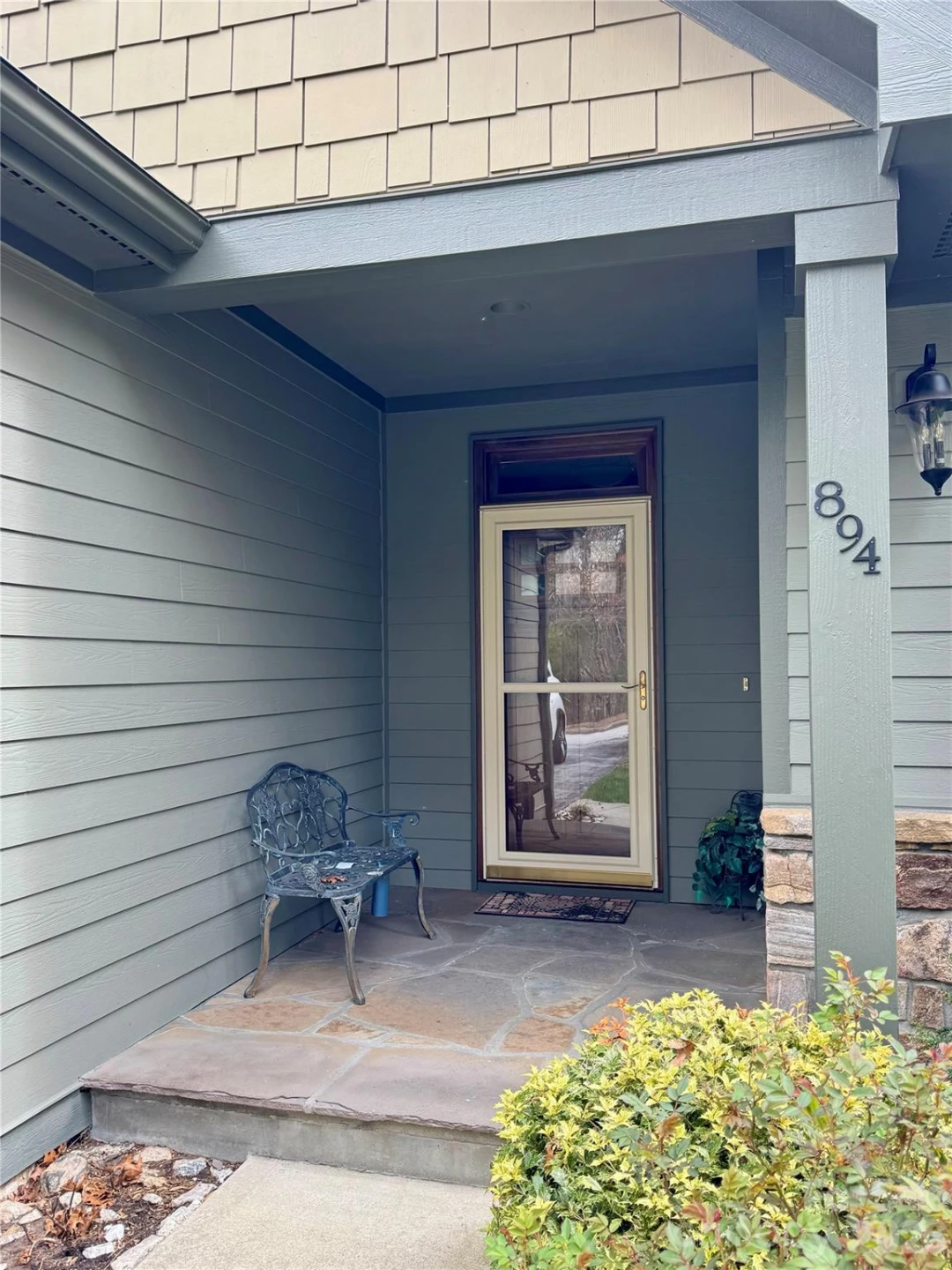 894 Dunroy Drive - Photo 6