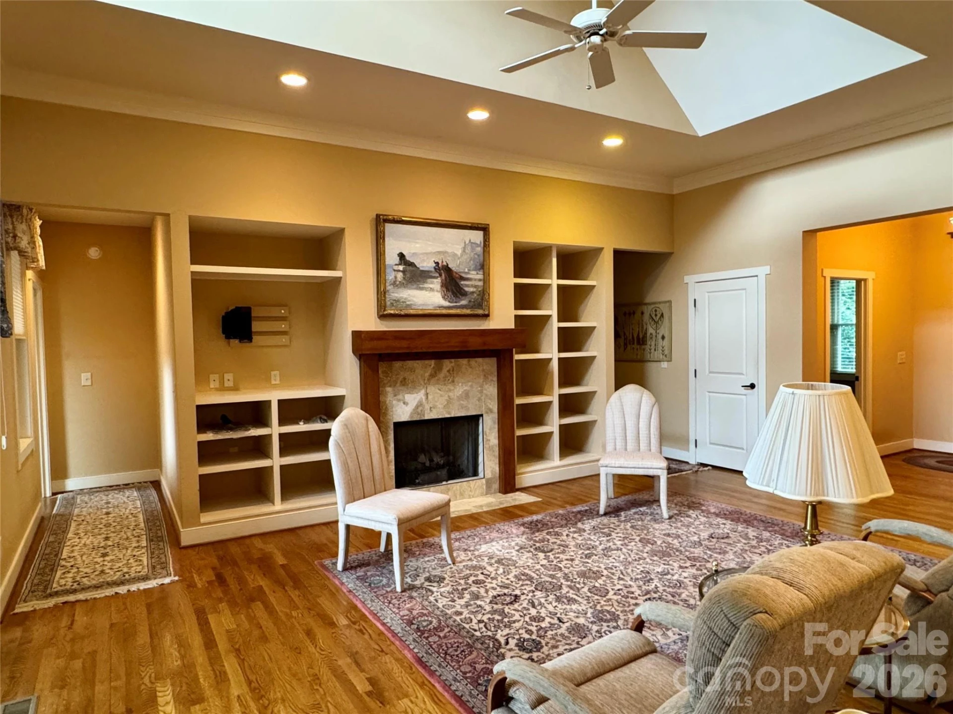 894 Dunroy Drive - Photo 7