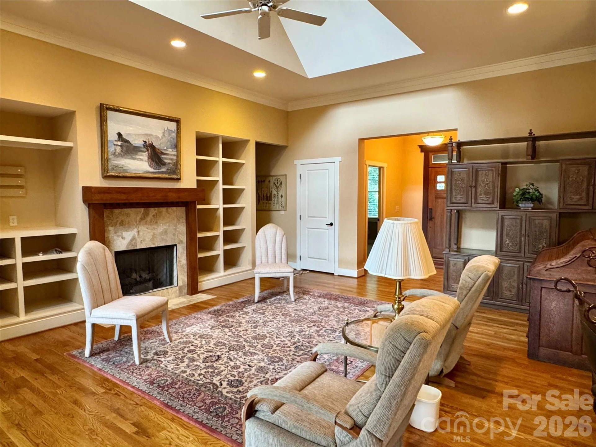 894 Dunroy Drive - Photo 8