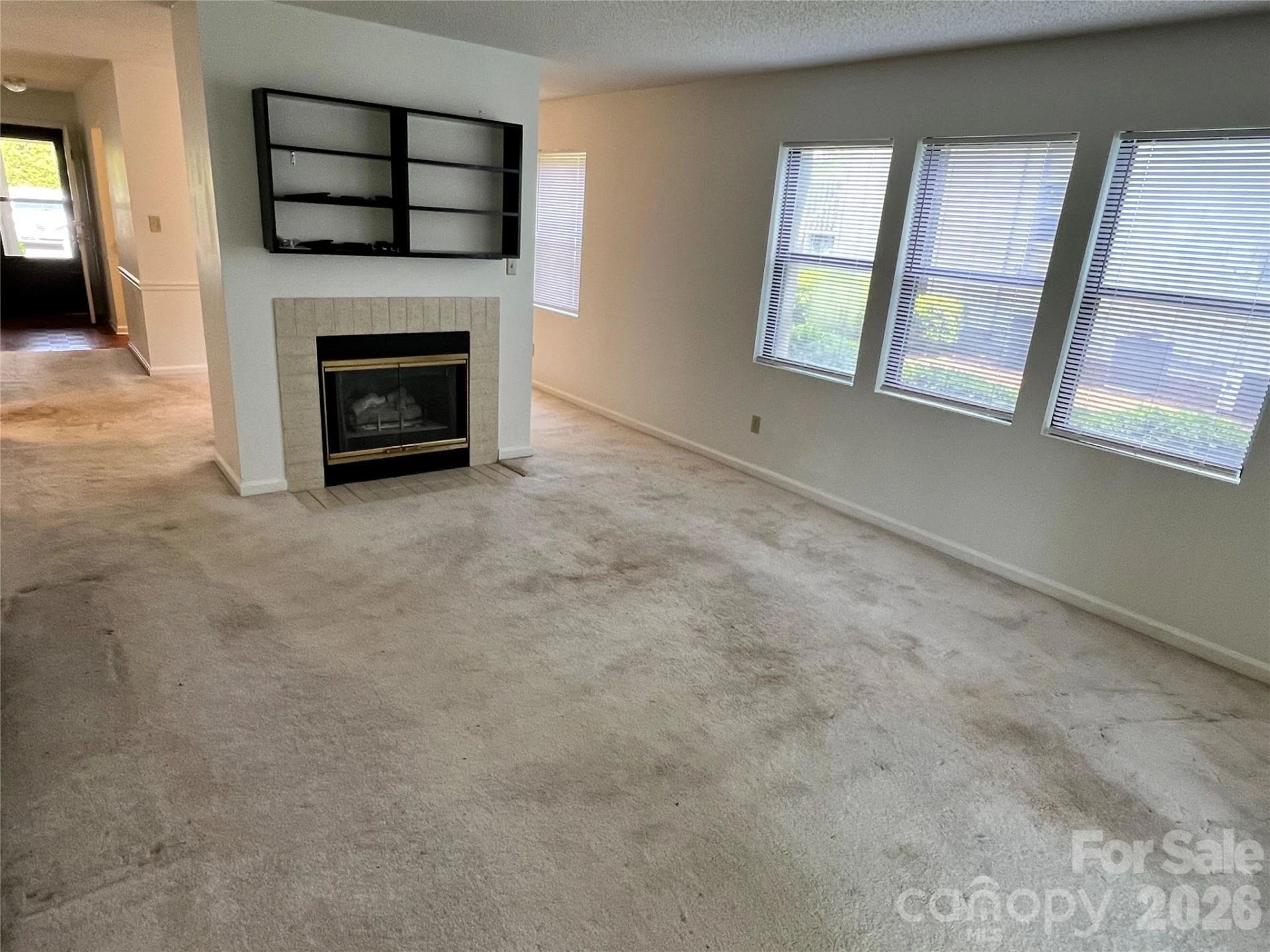 2401 Abbey Circle - Photo 7