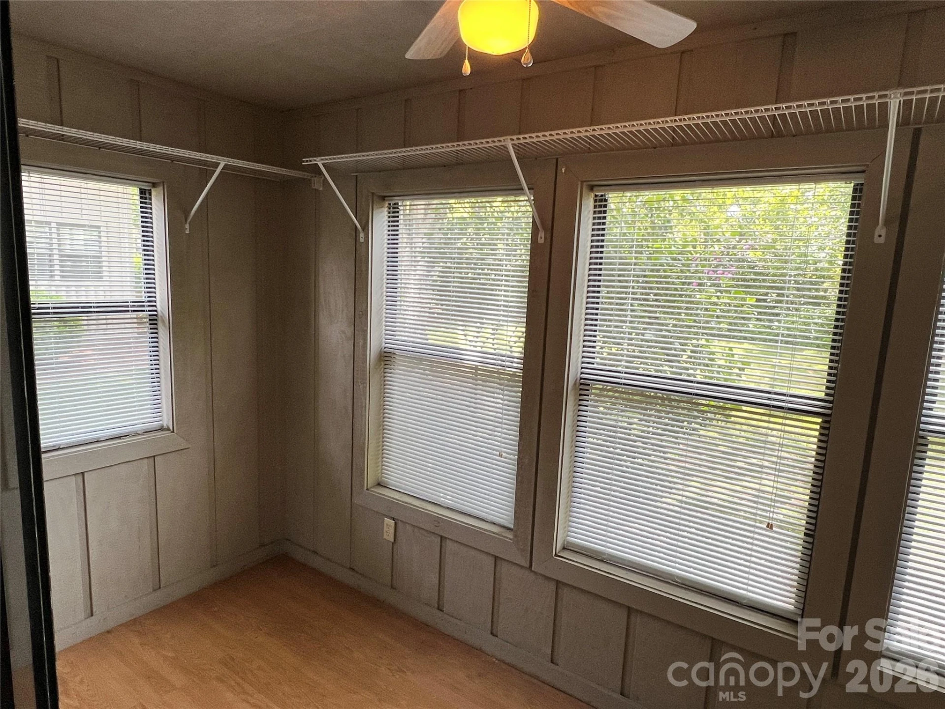 2401 Abbey Circle - Photo 10