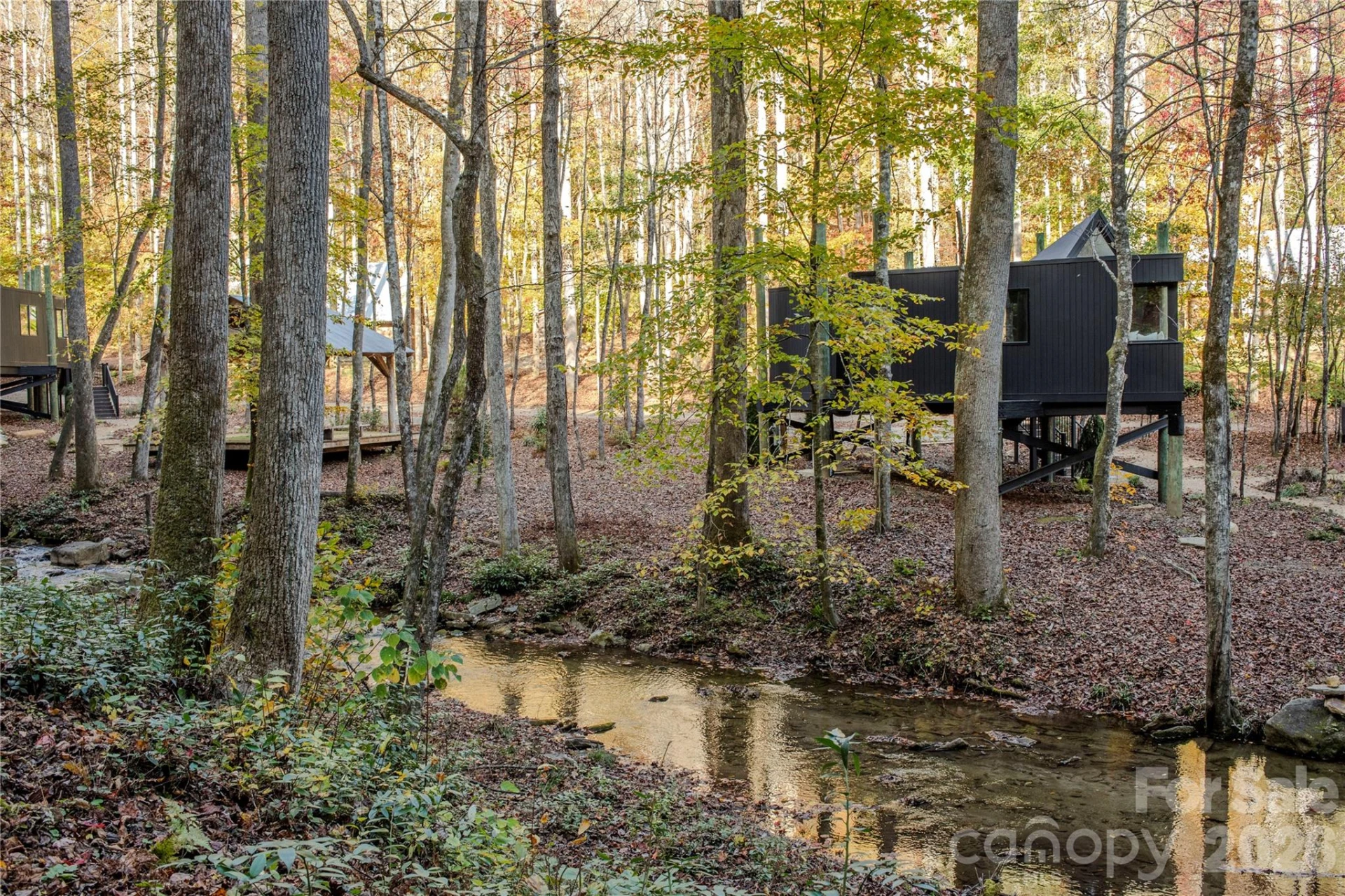 195 Still Waters Lane - Photo 4