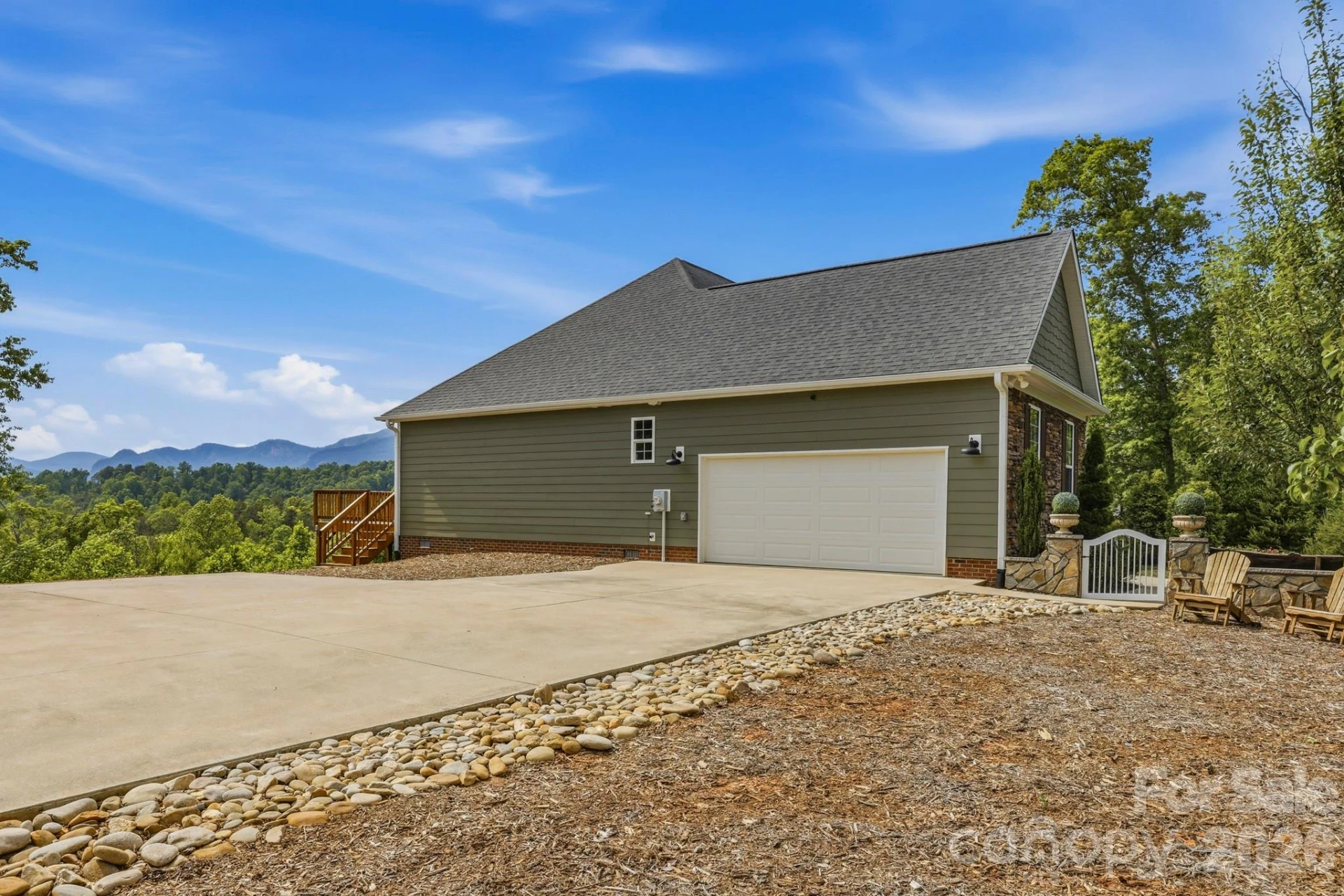 234 Crest Drive - Photo 5