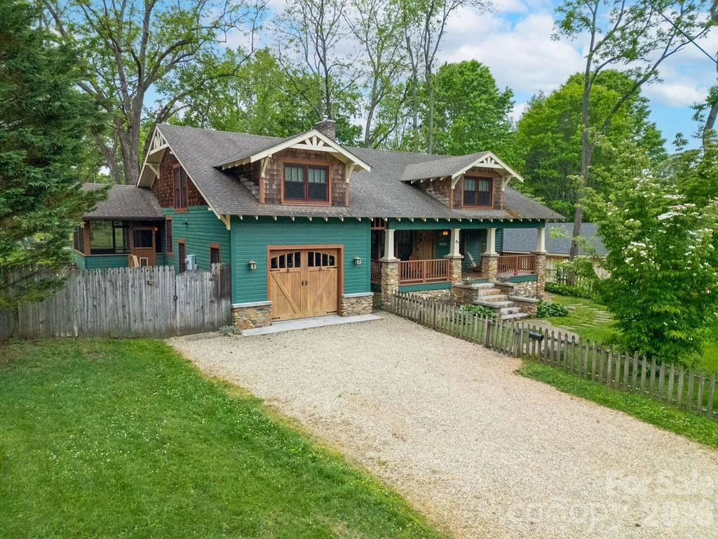 49 Miner Street - Photo 2