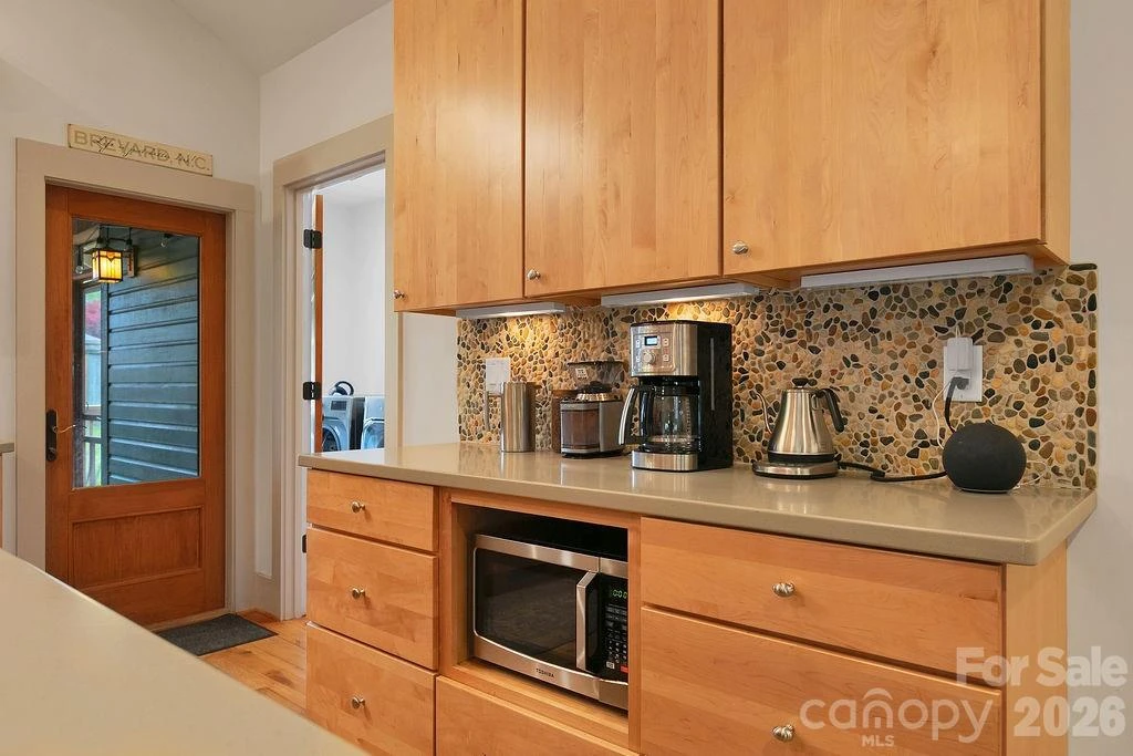 49 Miner Street - Photo 13