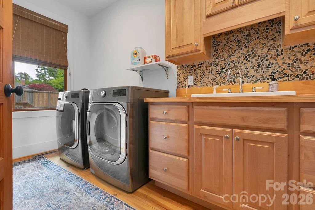 49 Miner Street - Photo 14