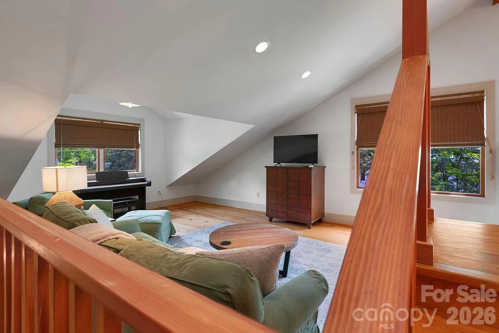 49 Miner Street - Photo 29