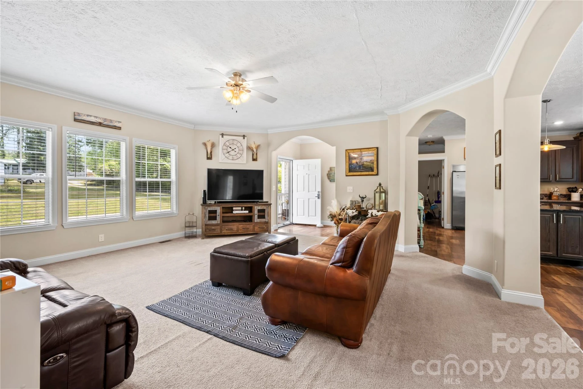 111 Robin Street - Photo 5
