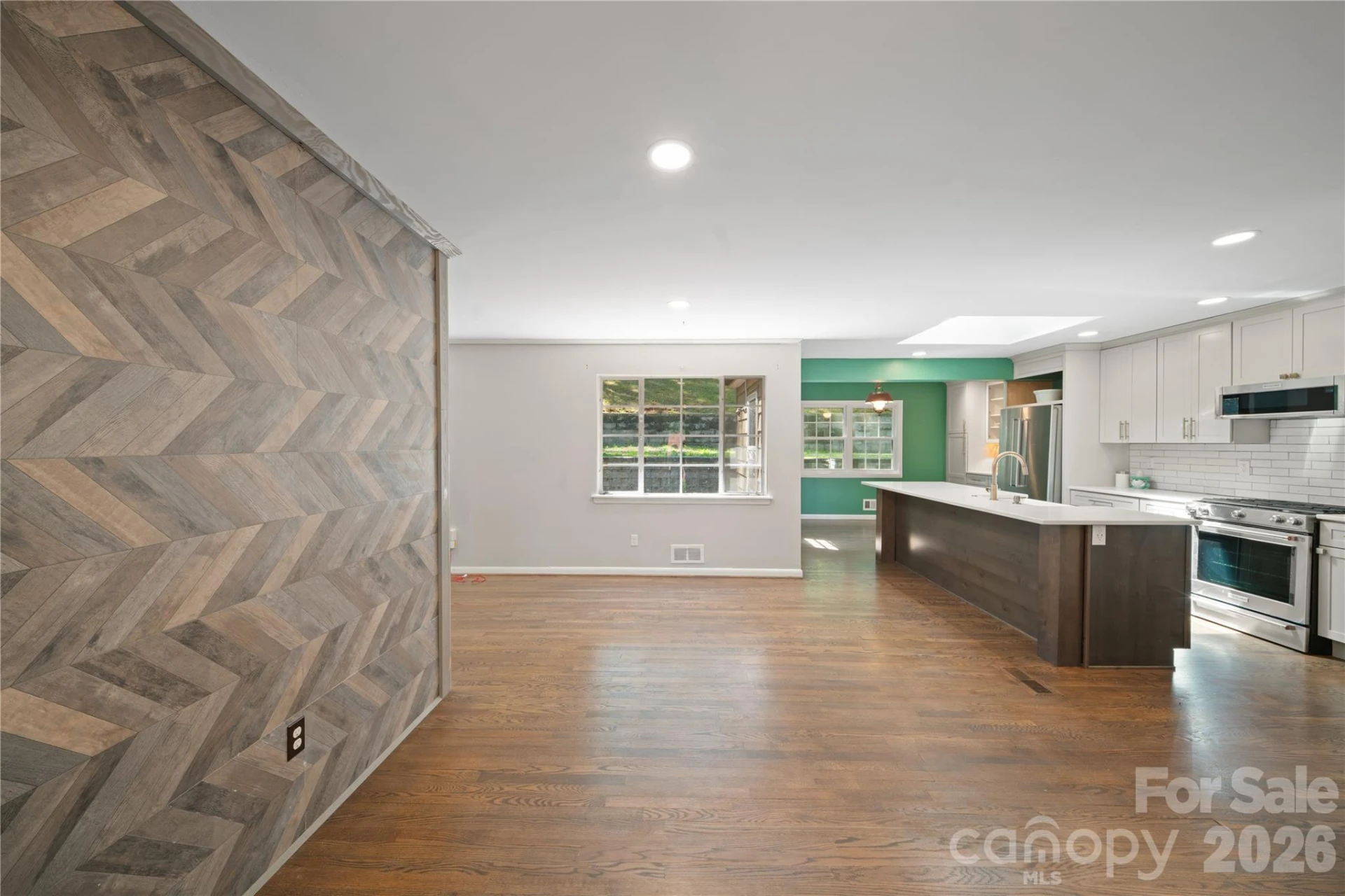 24 Warwick Place - Photo 4
