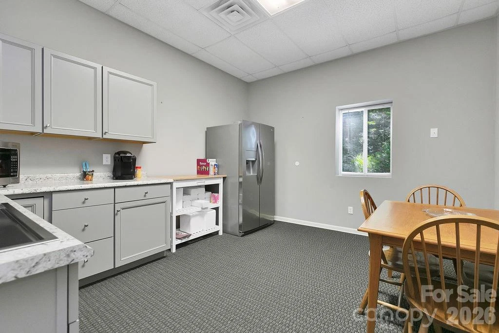 4204 Greenville Highway - Photo 17