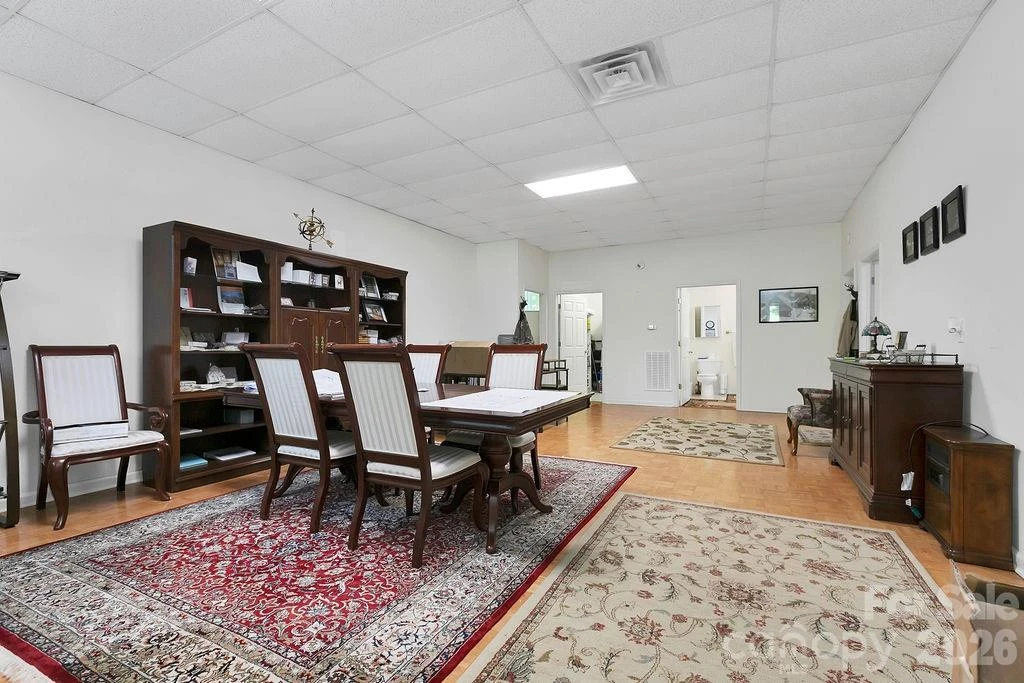 4204 Greenville Highway - Photo 7