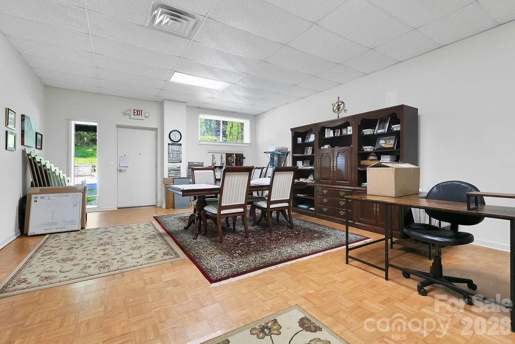 4204 Greenville Highway - Photo 9
