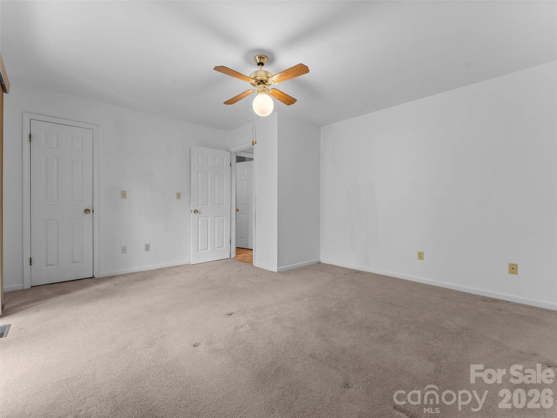 323 Burrell Mountain Road - Photo 16