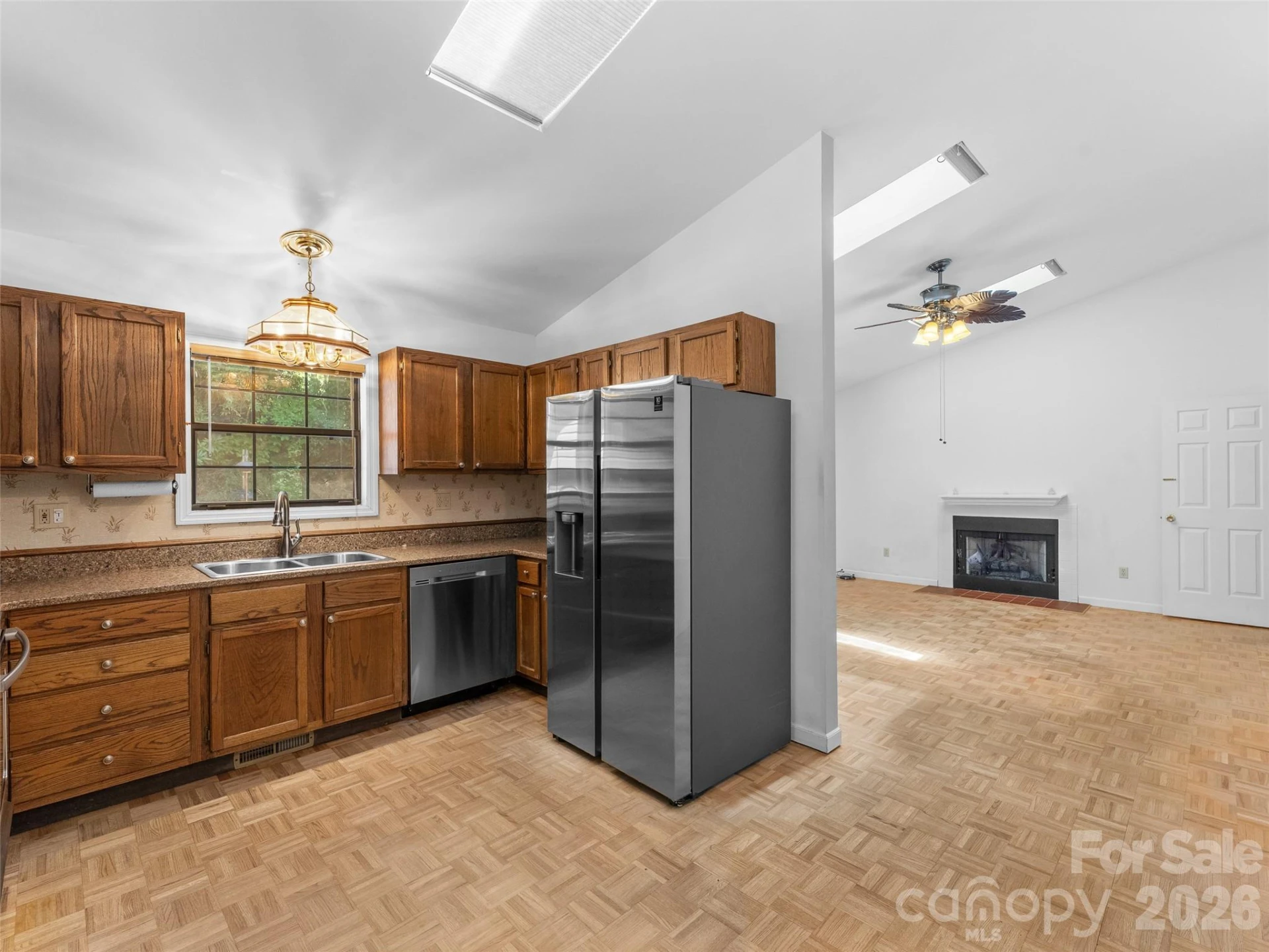 323 Burrell Mountain Road - Photo 10