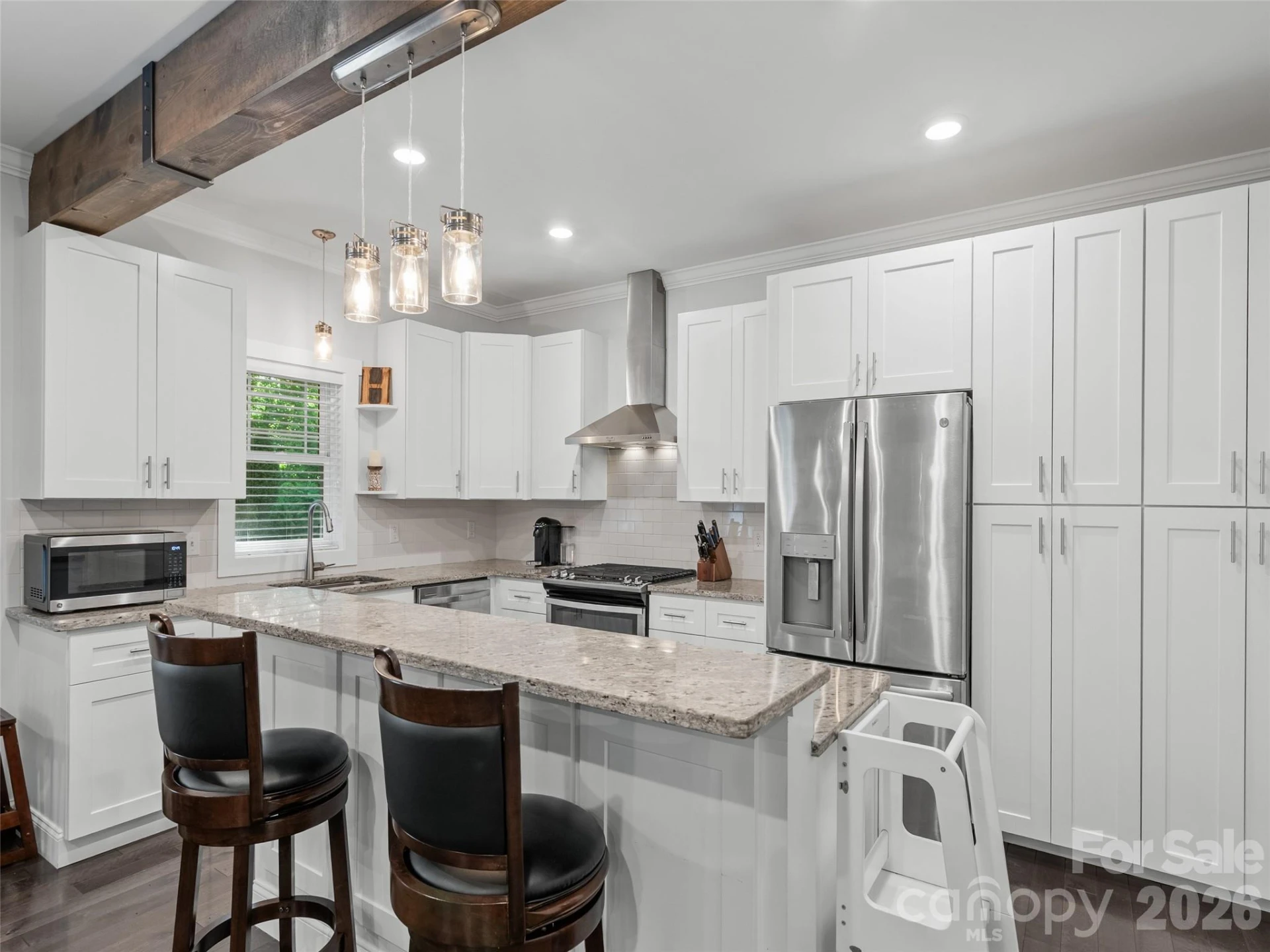 100 Hibriten Drive - Photo 7