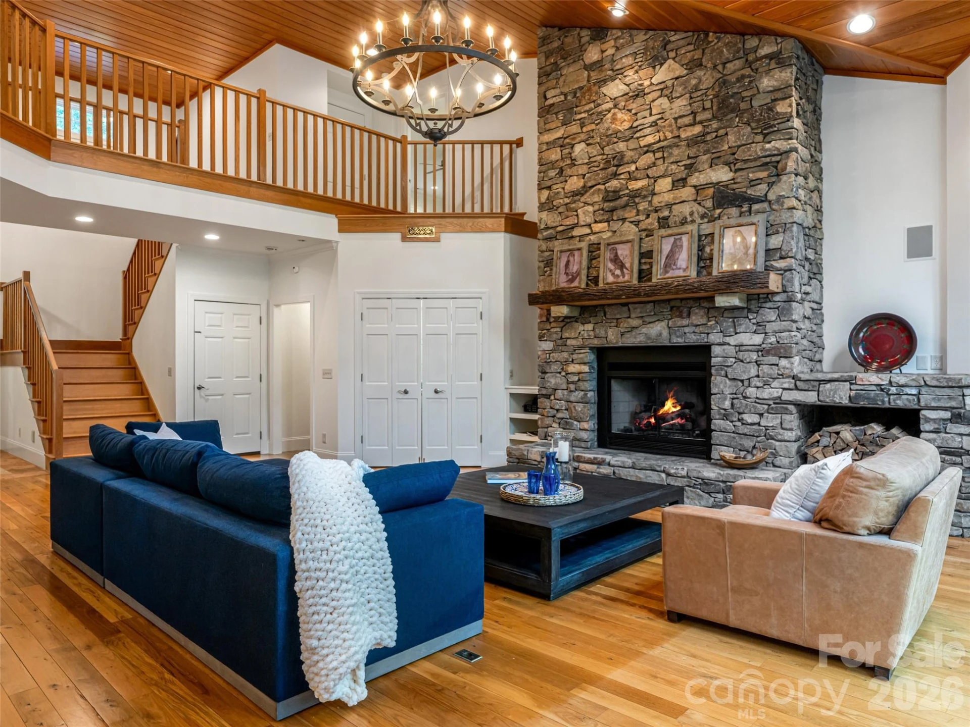 307 S Braeside Court - Photo 2