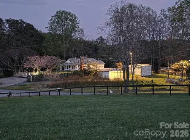 620 Smith Waldrop Road