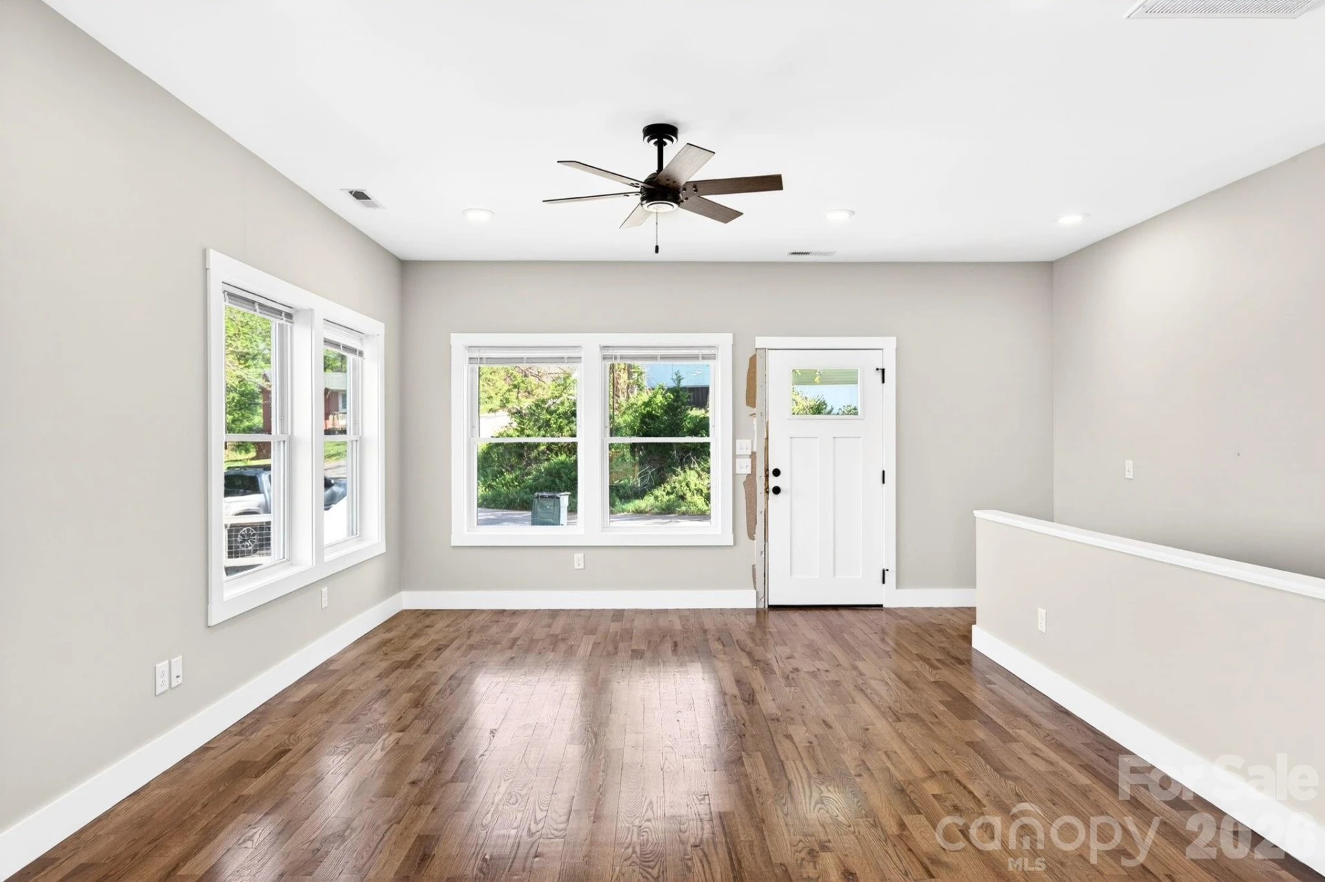 30 and 32 View Street - Photo 3