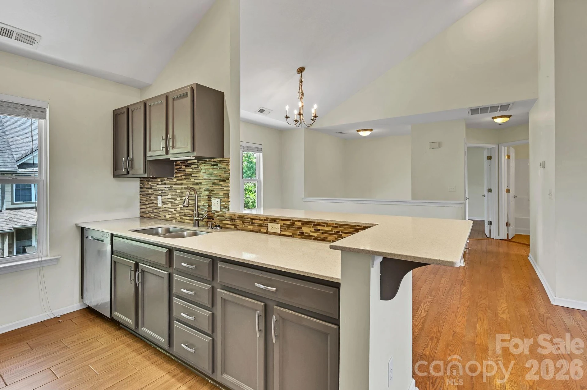85 Rotunda Circle - Photo 12