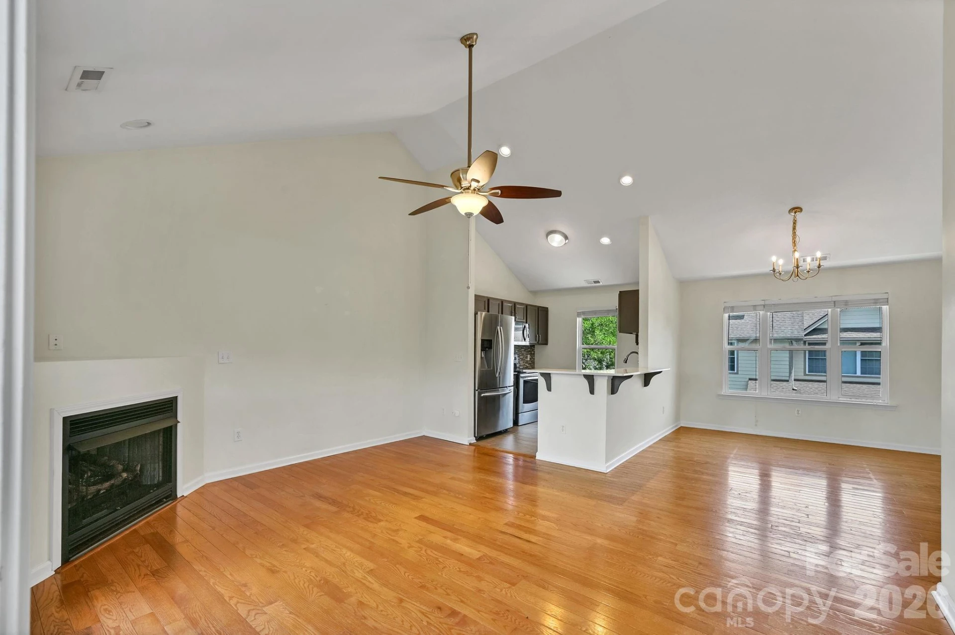 85 Rotunda Circle - Photo 6