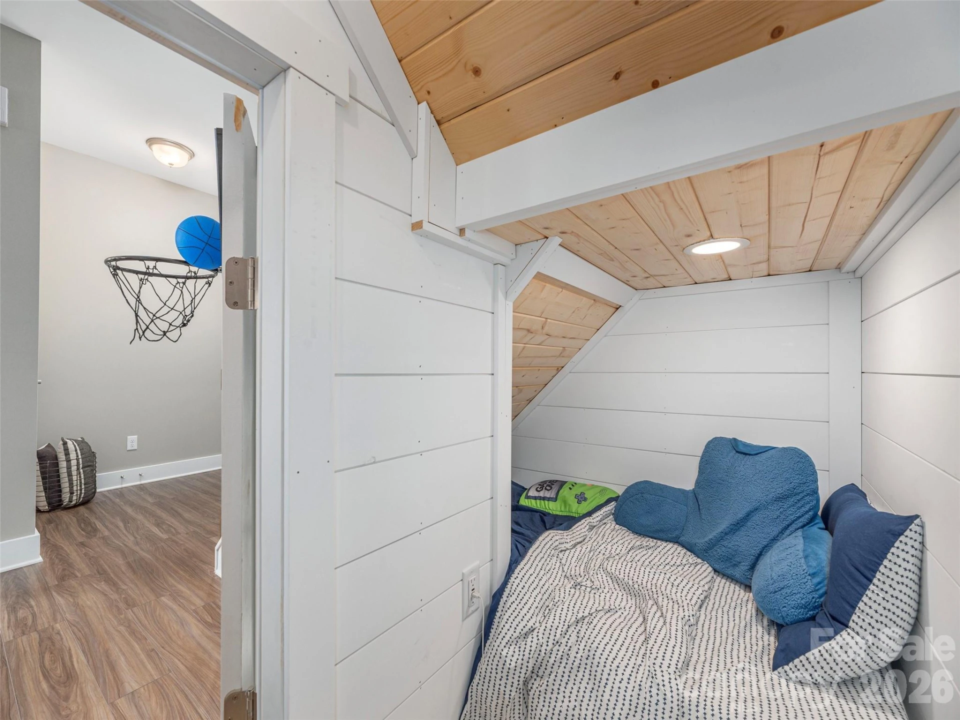 34 S Christie Court - Photo 21