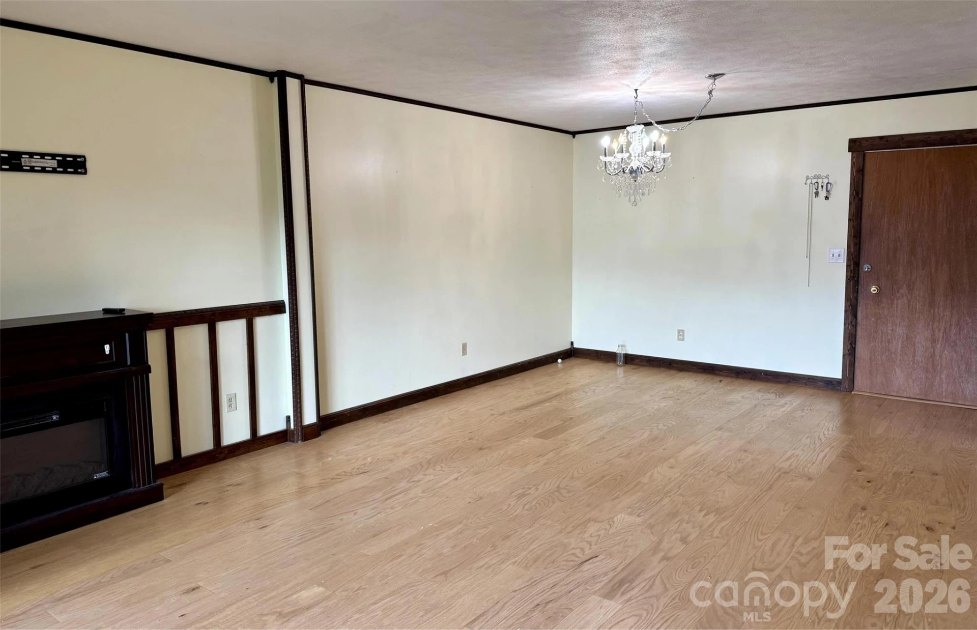 427 6th Avenue W #A-12 - Photo 3