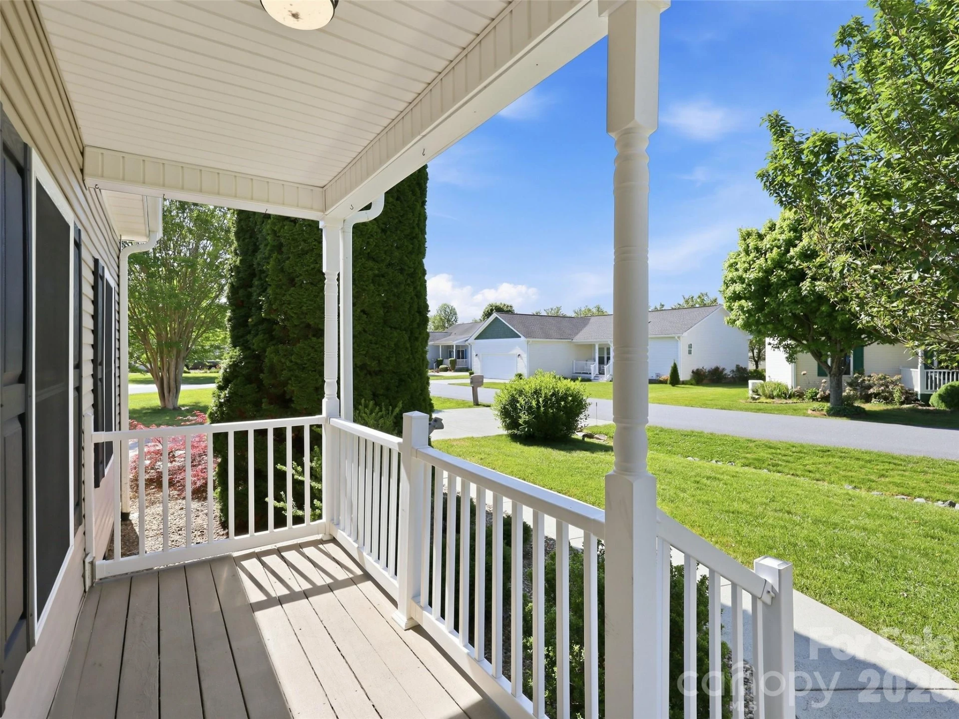 209 Beechnut Drive - Photo 3