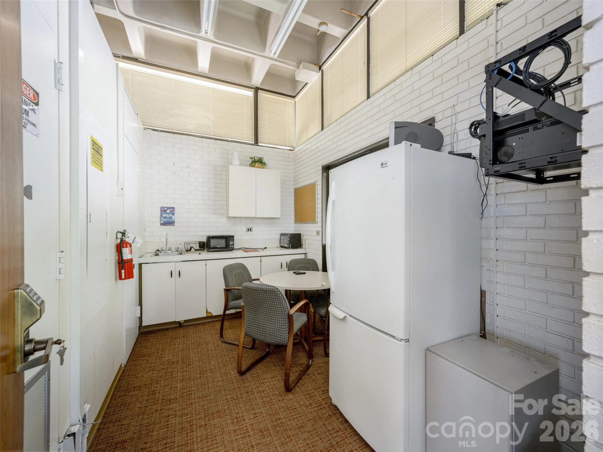 1375 Patton Avenue - Photo 17