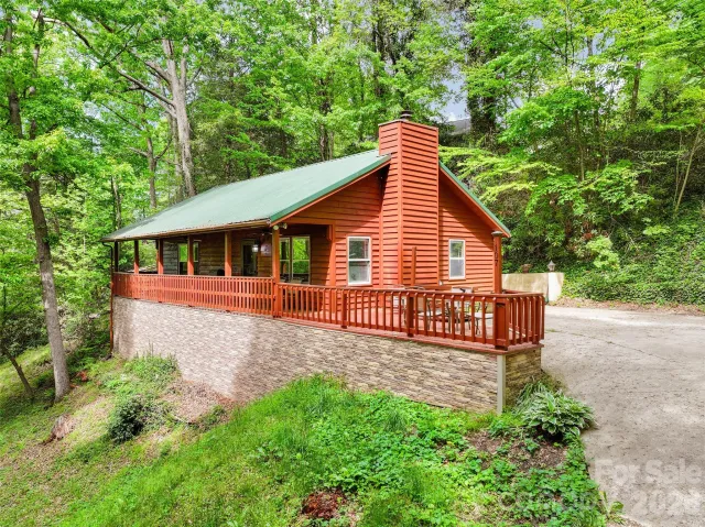 107 Pretty View Lane