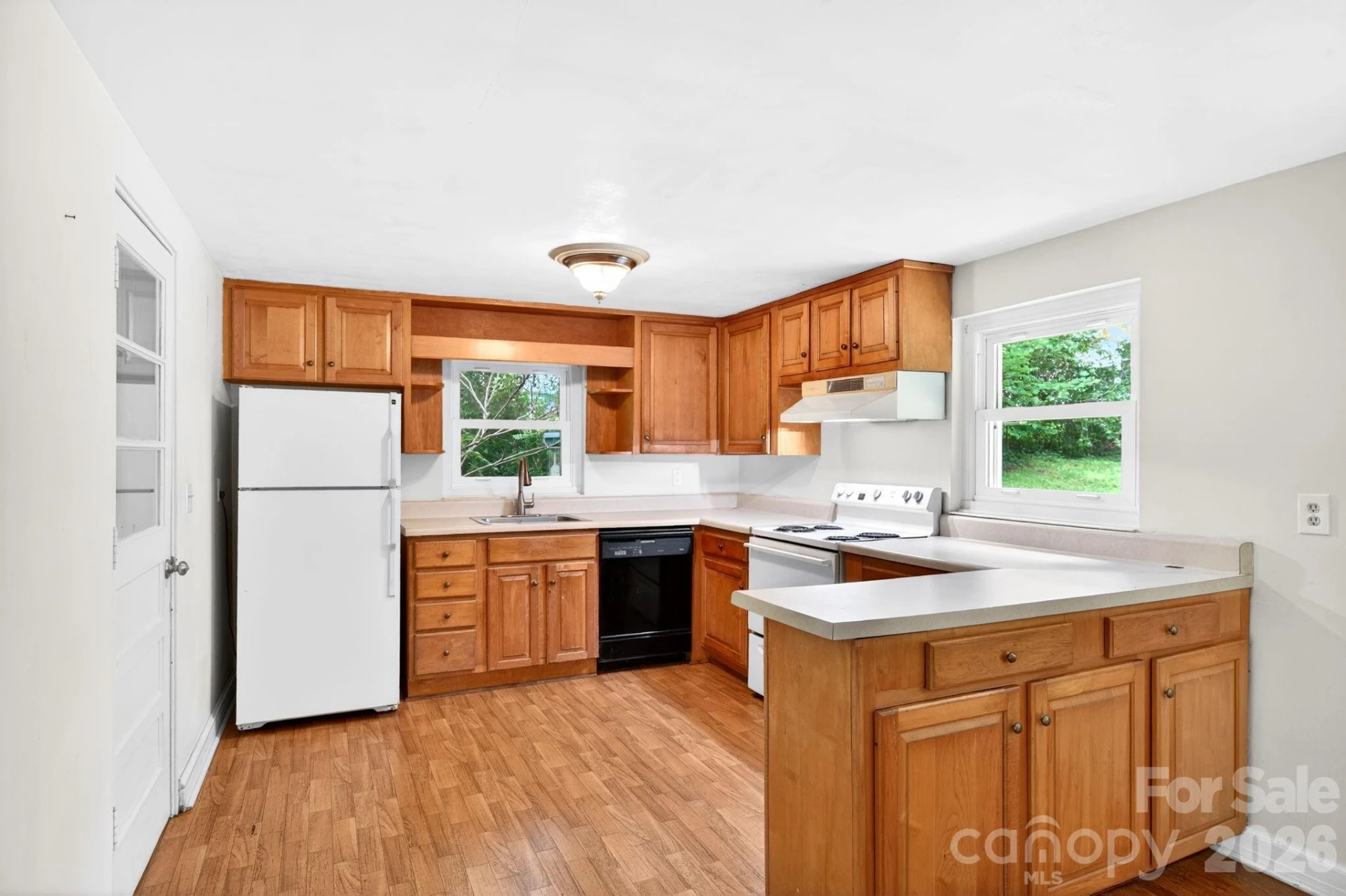 411 Hillcrest Circle - Photo 12