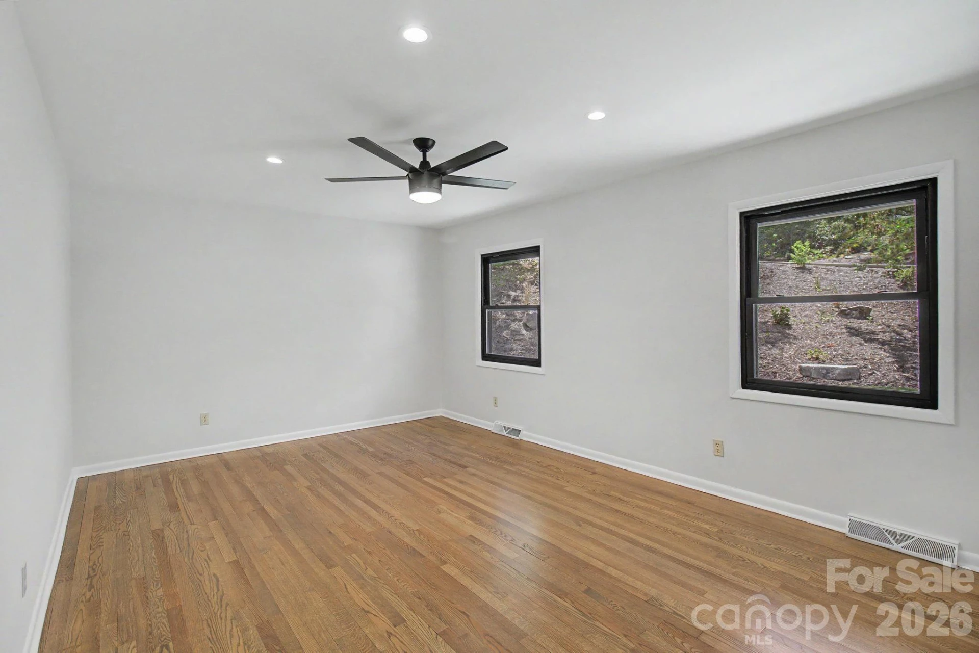5 Kent Place - Photo 10