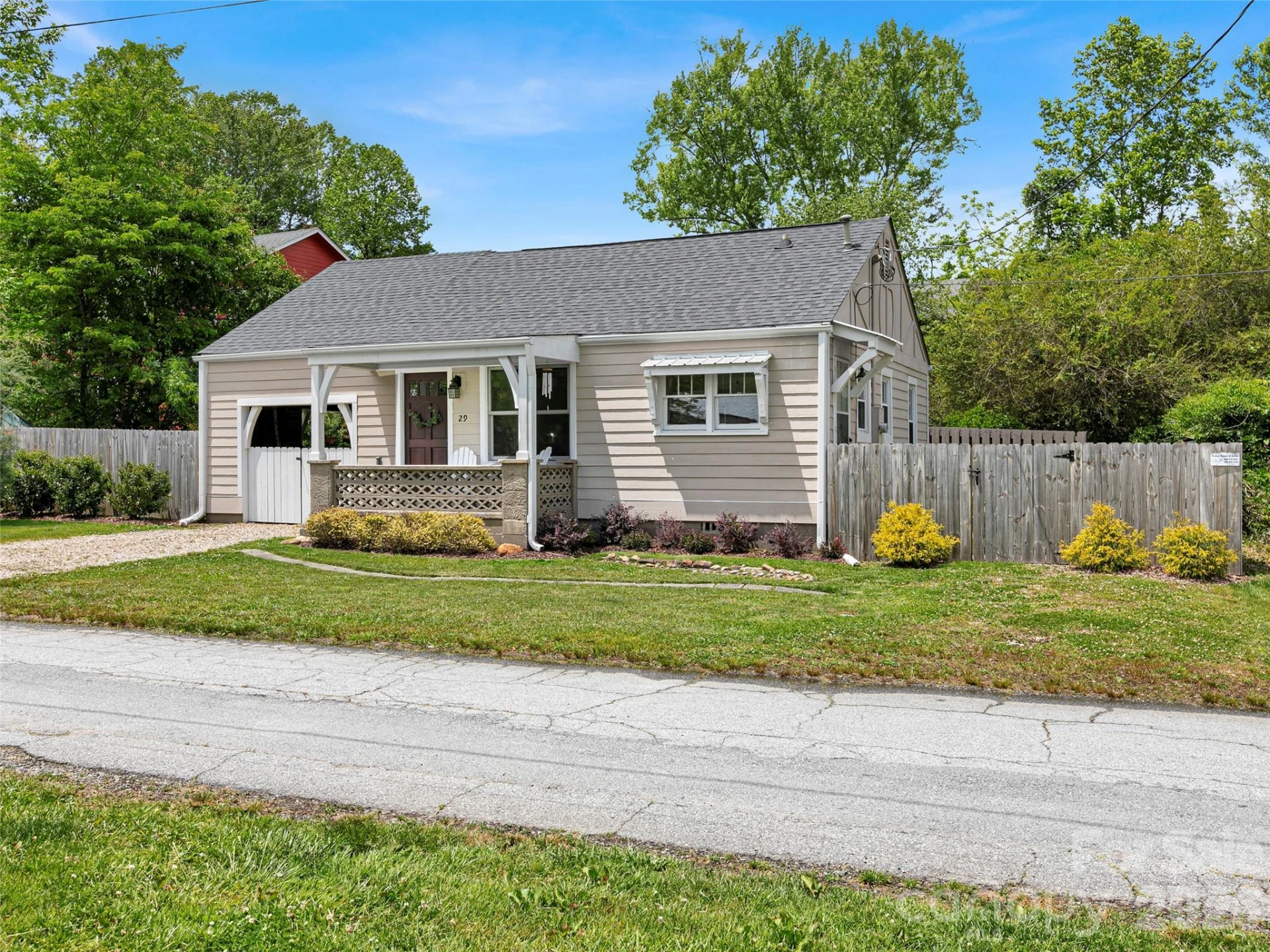 29 Salem Street - Photo 2