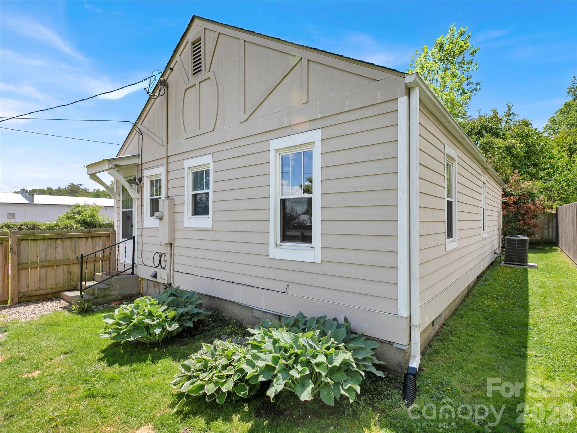 29 Salem Street - Photo 22