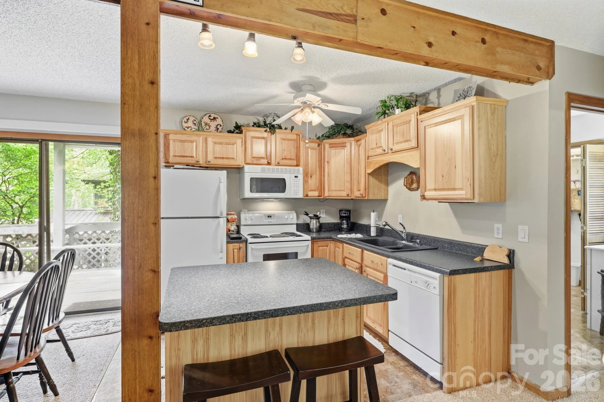 50 Gail Drive - Photo 13