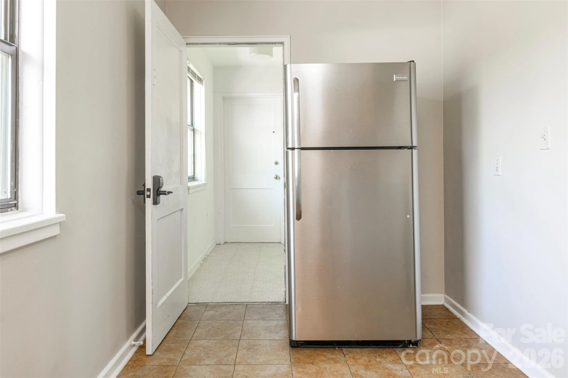 615 Biltmore Avenue - Photo 18