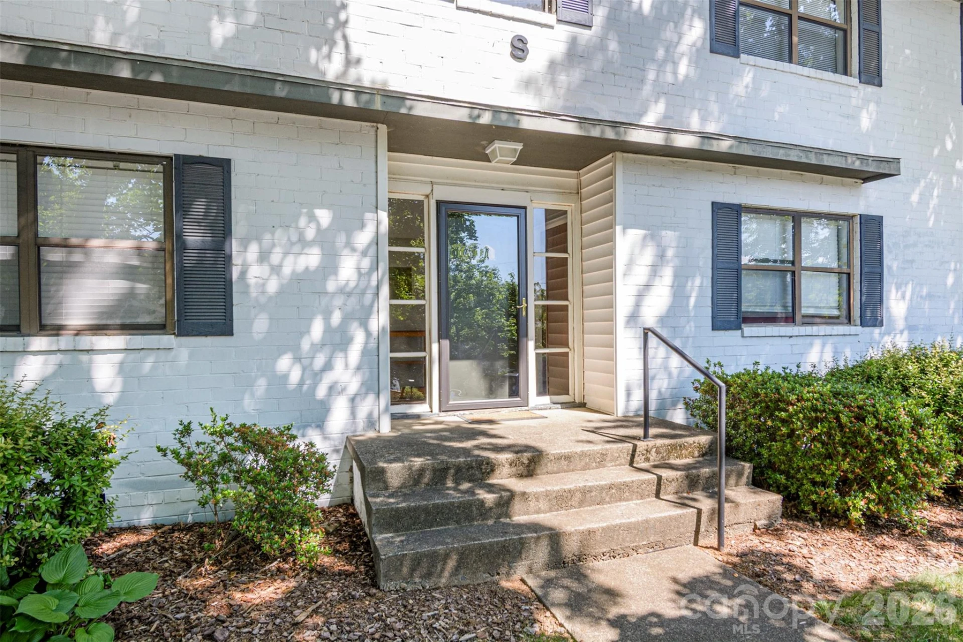 615 Biltmore Avenue - Photo 4