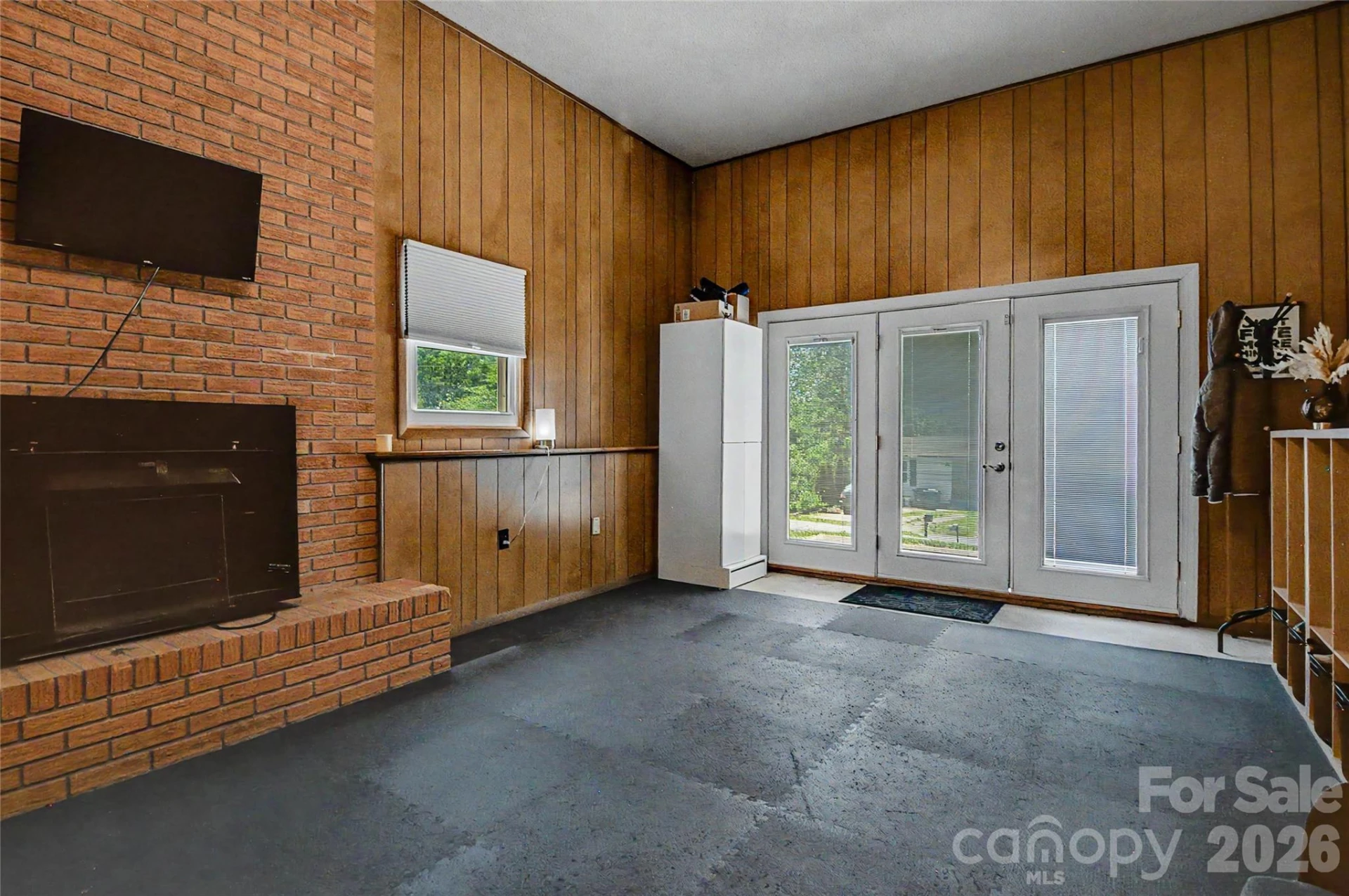 155 Chestnut Place - Photo 28