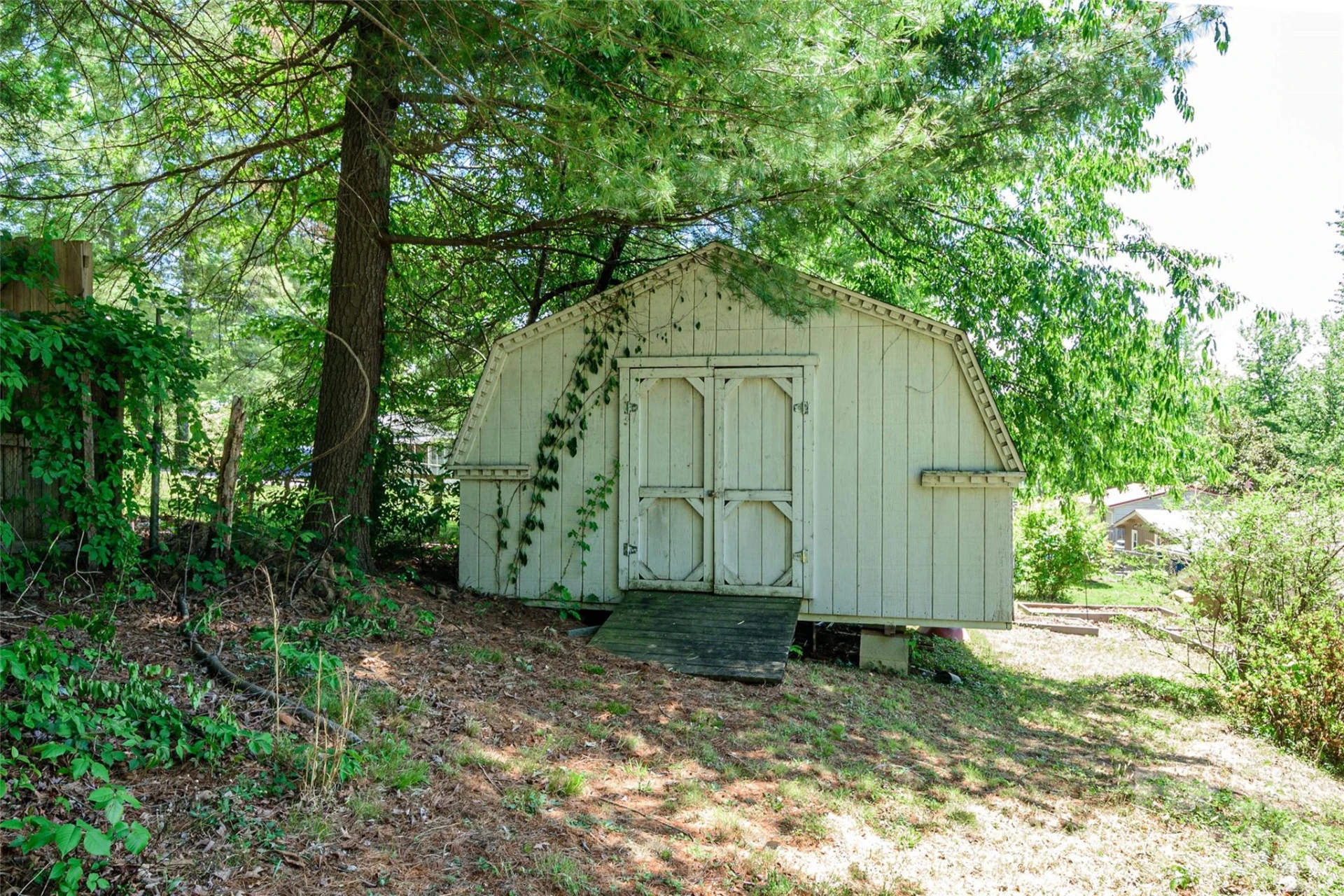 155 Chestnut Place - Photo 36