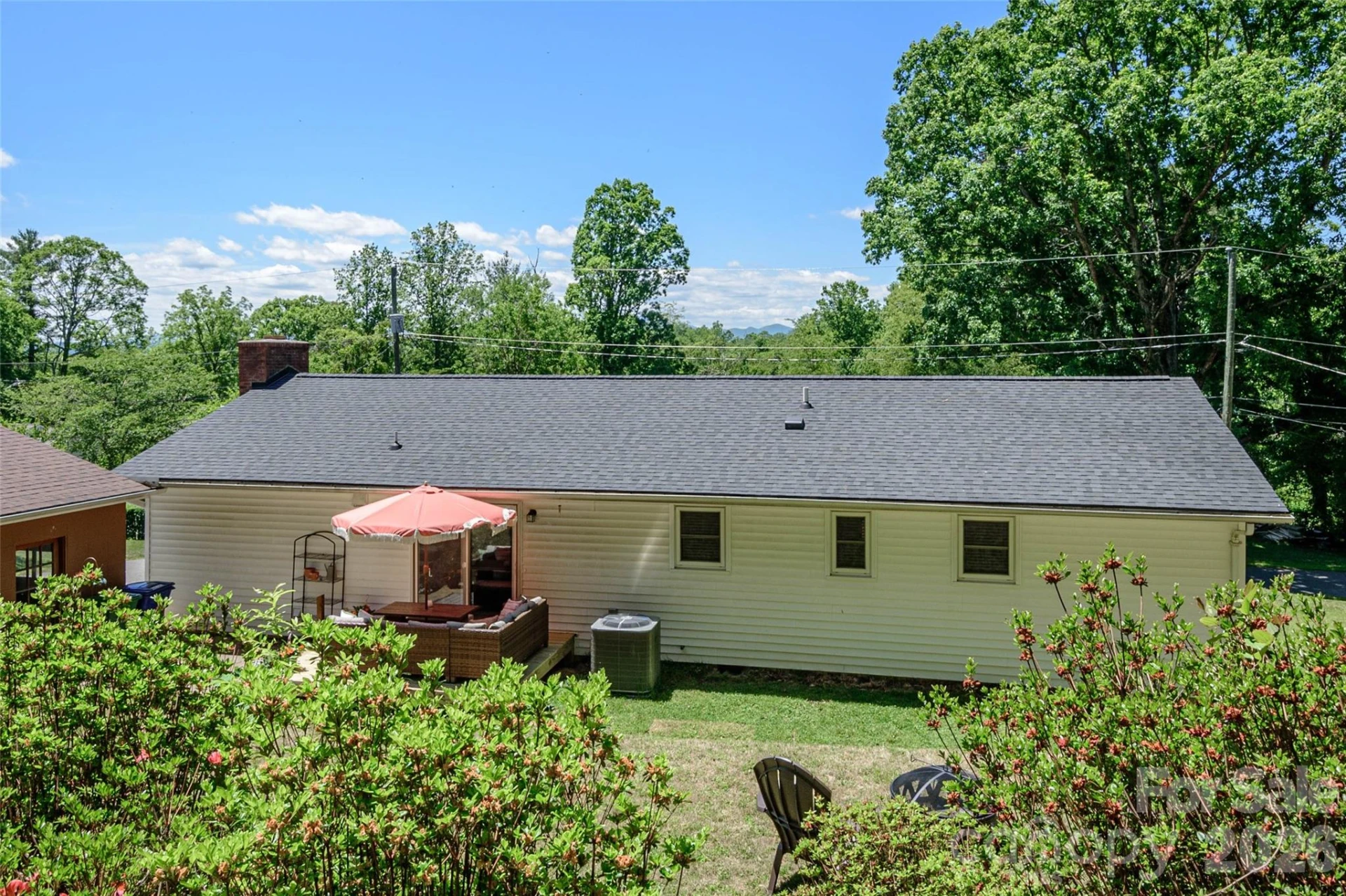155 Chestnut Place - Photo 37