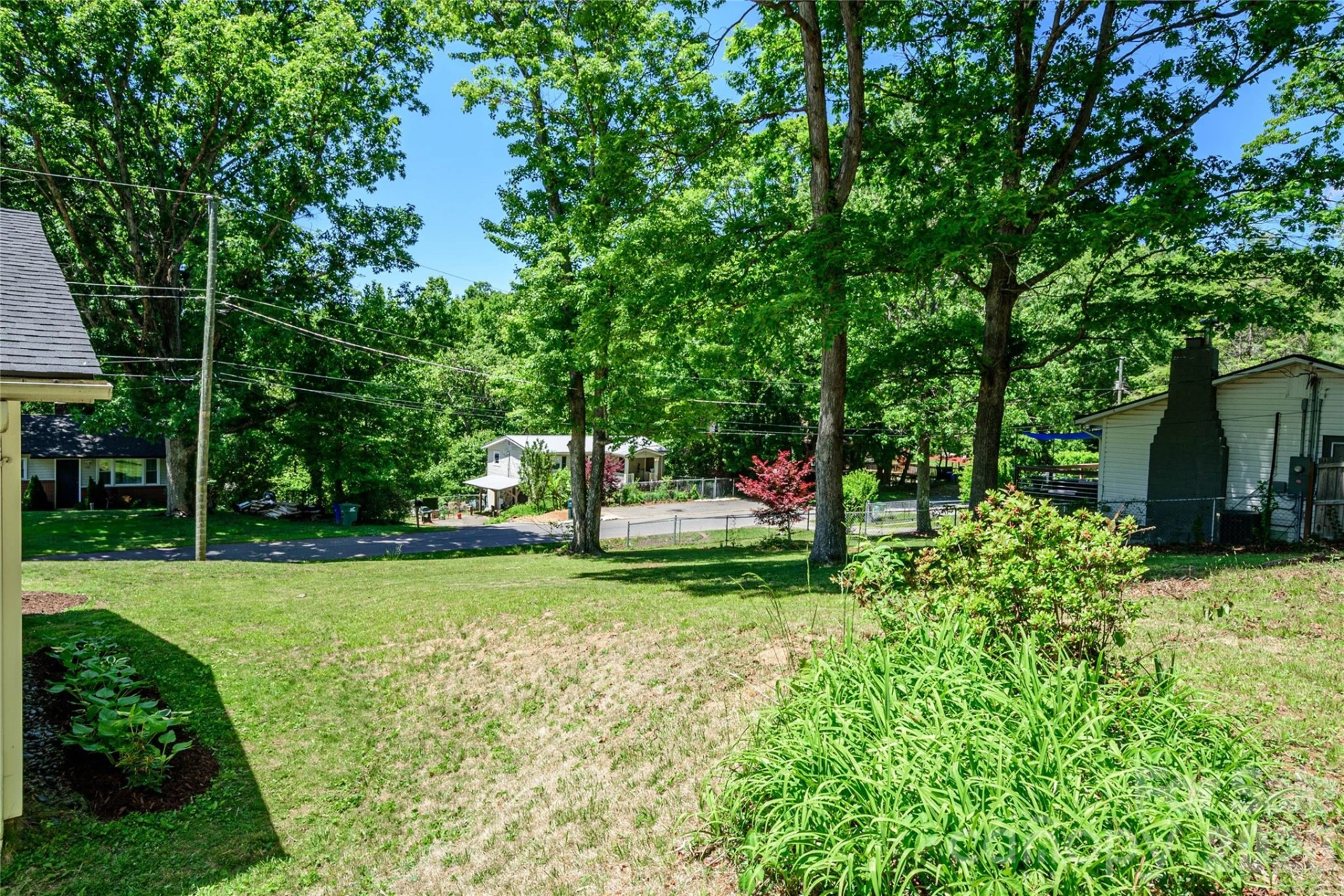 155 Chestnut Place - Photo 41